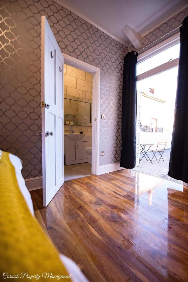 River Street Apartments Truro Luaran gambar