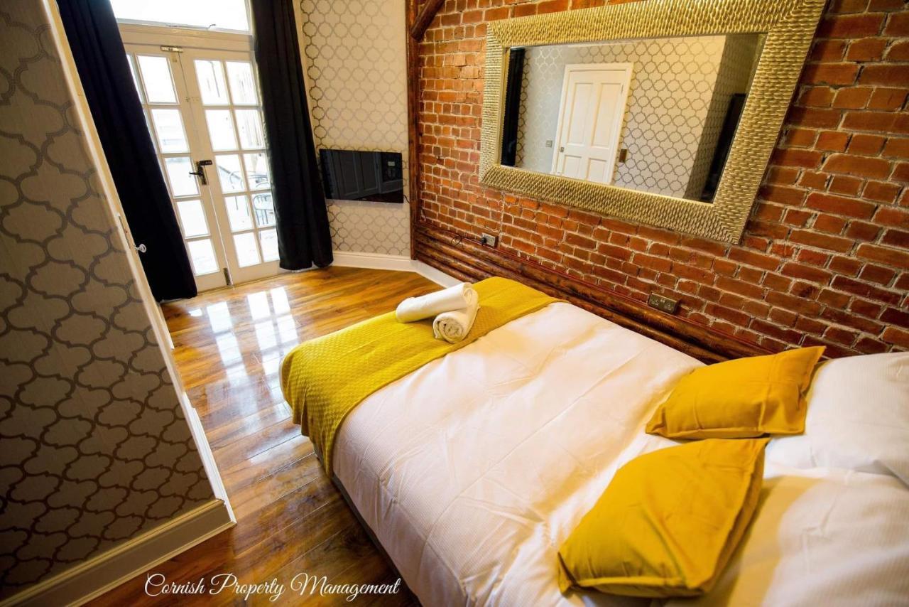 River Street Apartments Truro Luaran gambar